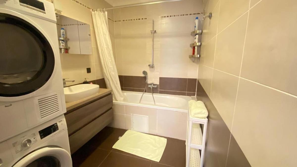 Apartamento Strelitzyahouse Bruselas Exterior foto